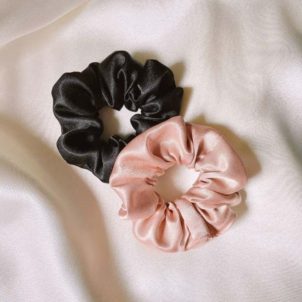 ODYLLA® - 100% PURE SILK SCRUNCHIE