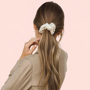 ODYLLA® - 100% PURE SILK SCRUNCHIE